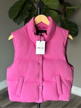 NWT GREY LAB Bright Pink Soft Puffer Snap Zip Vest Small